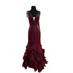 NEW TIFFANY EXCLUSIVES women's prom dress in burgundy